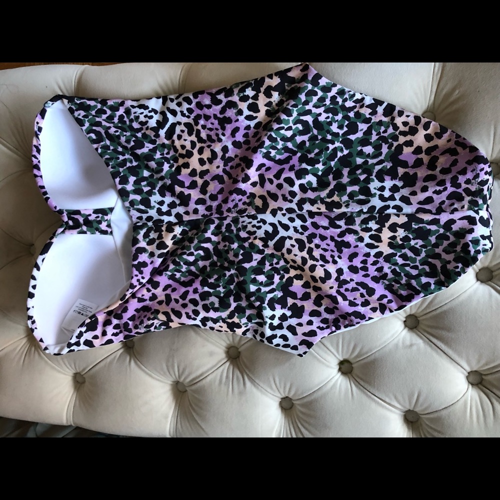 Veronica beard never been worn Size M